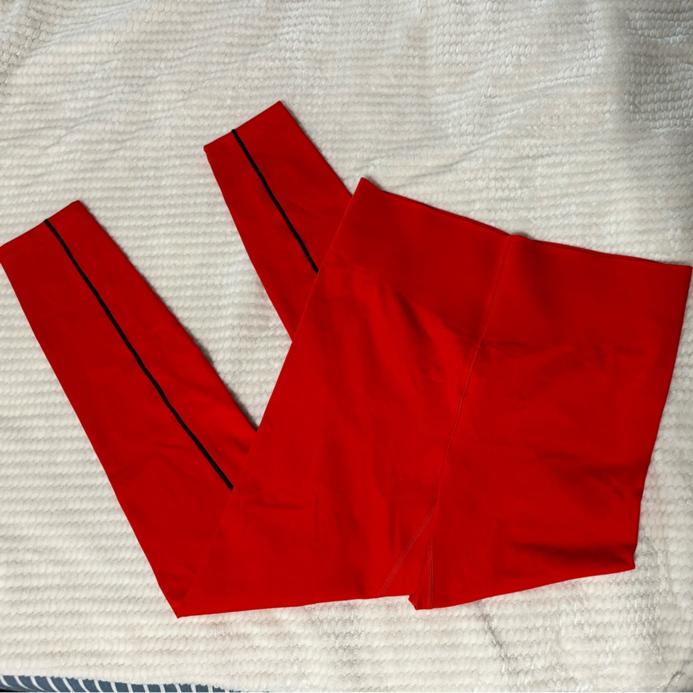 Bright red Savage X Fenty leggings